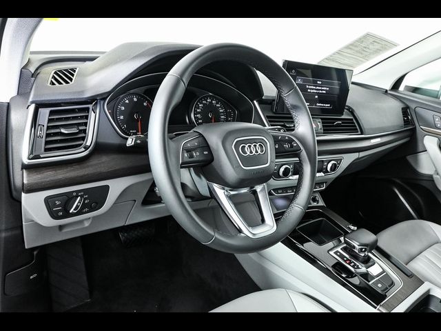 2022 Audi Q5 Premium