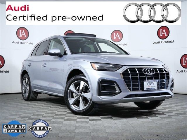 2022 Audi Q5 Premium Plus