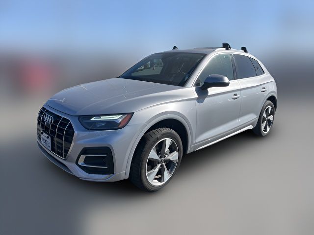 2022 Audi Q5 Premium Plus