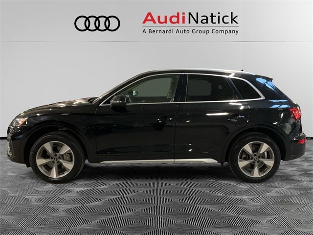 2022 Audi Q5 Premium Plus