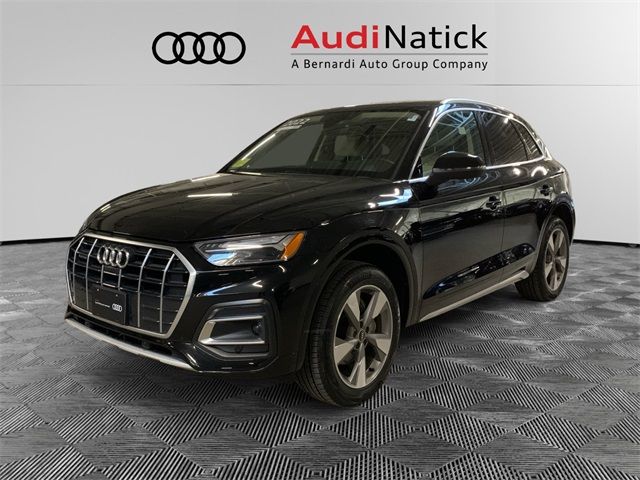 2022 Audi Q5 Premium Plus