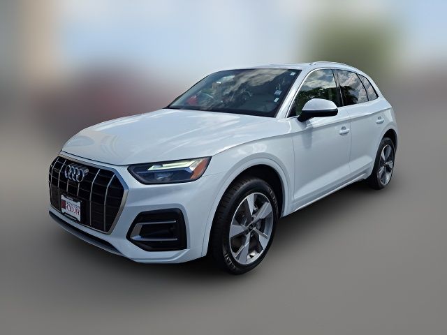 2022 Audi Q5 Premium Plus