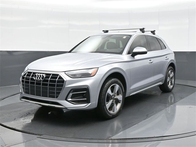 2022 Audi Q5 Premium Plus