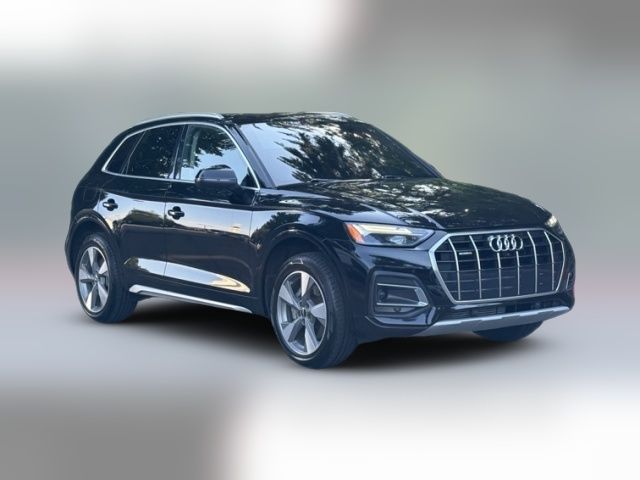 2022 Audi Q5 Premium Plus