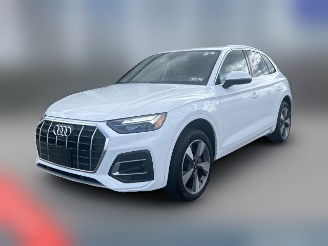 2022 Audi Q5 Premium Plus