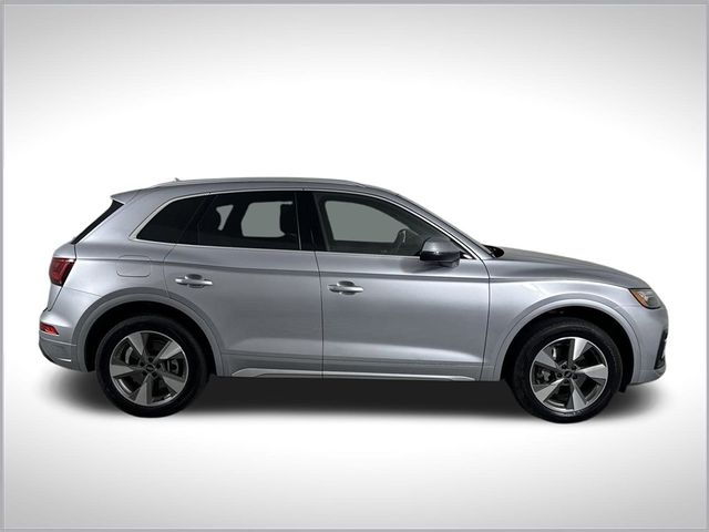 2022 Audi Q5 Premium Plus
