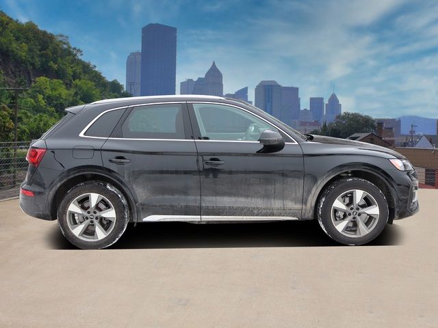 2022 Audi Q5 Premium Plus