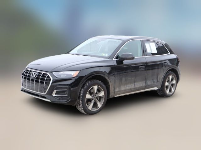 2022 Audi Q5 Premium Plus