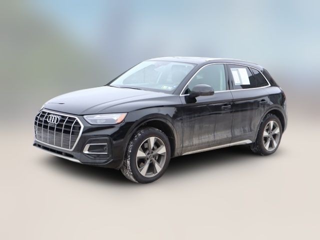 2022 Audi Q5 Premium Plus