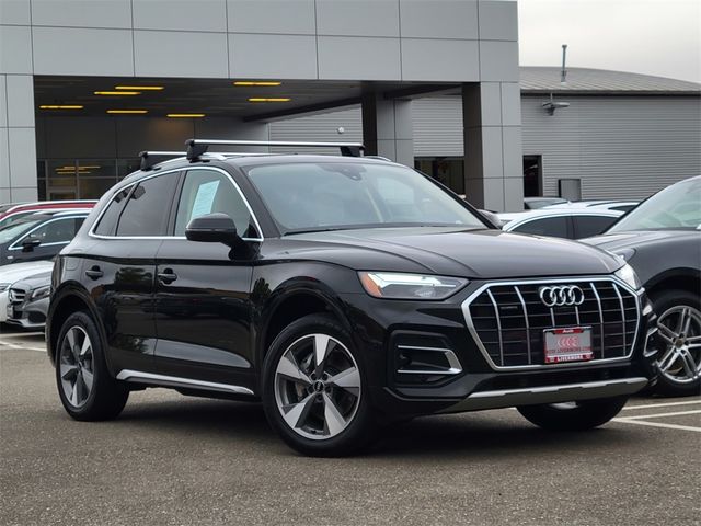 2022 Audi Q5 Premium Plus