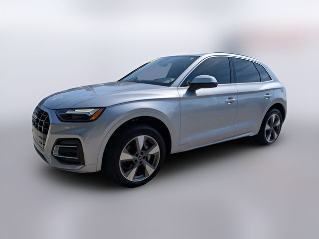 2022 Audi Q5 Premium Plus
