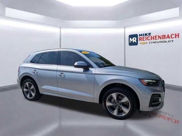 2022 Audi Q5 Premium Plus
