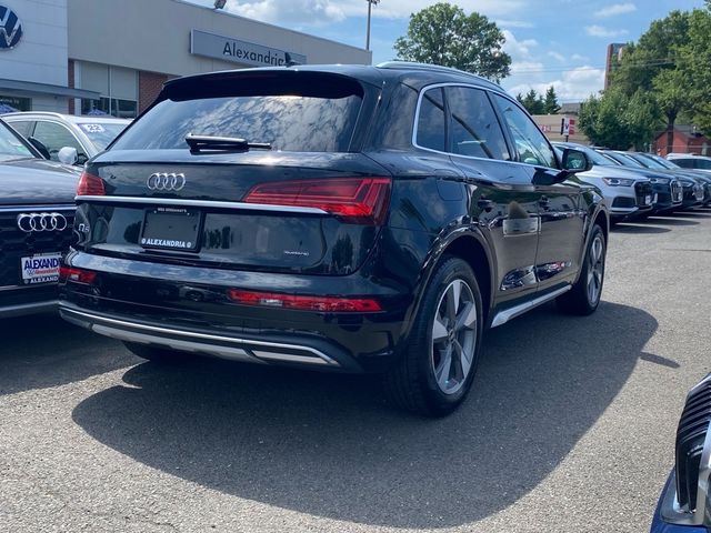 2022 Audi Q5 Premium Plus