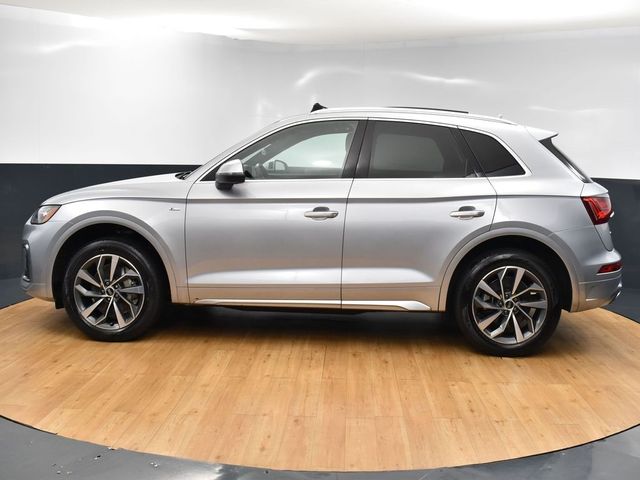 2022 Audi Q5 S Line Premium