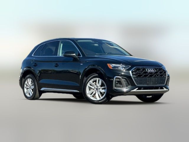 2022 Audi Q5 S Line Premium