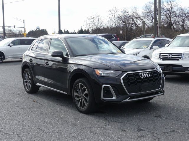 2022 Audi Q5 S Line Premium