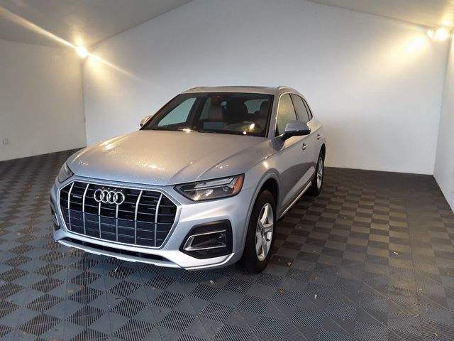 2022 Audi Q5 Premium