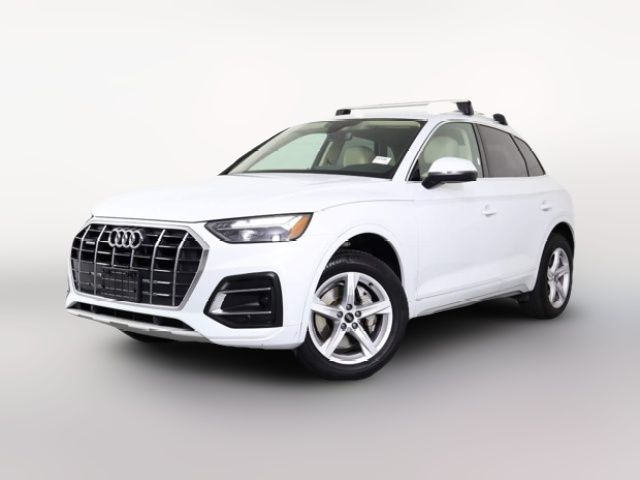 2022 Audi Q5 Premium