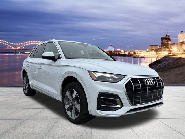 2022 Audi Q5 Premium Plus