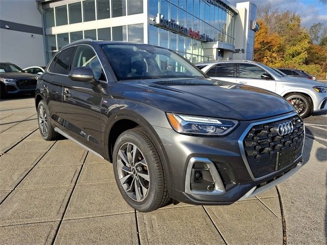 2022 Audi Q5 S Line Premium