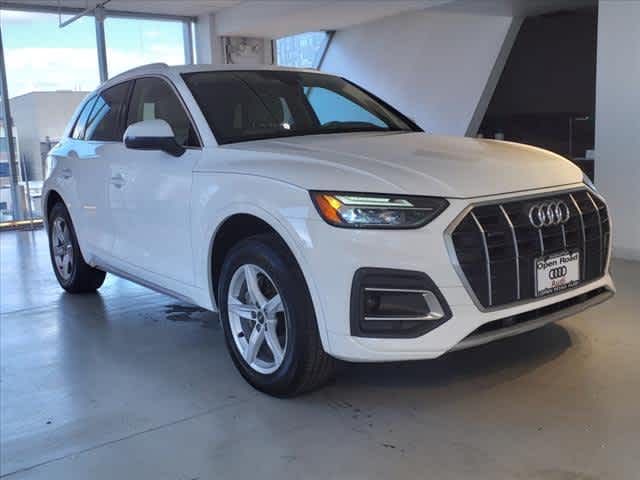 2022 Audi Q5 Premium