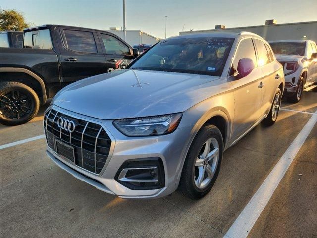 2022 Audi Q5 Premium