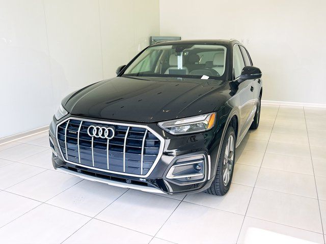 2022 Audi Q5 Premium