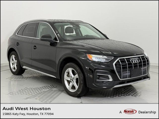 2022 Audi Q5 Premium