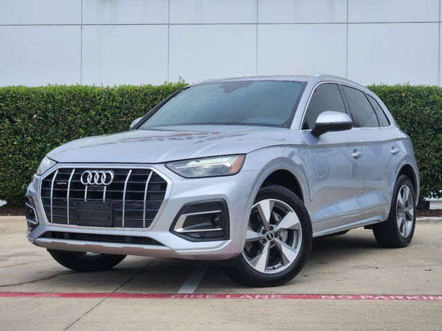 2022 Audi Q5 Premium Plus