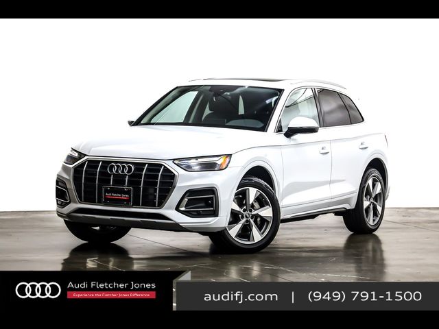 2022 Audi Q5 Premium Plus