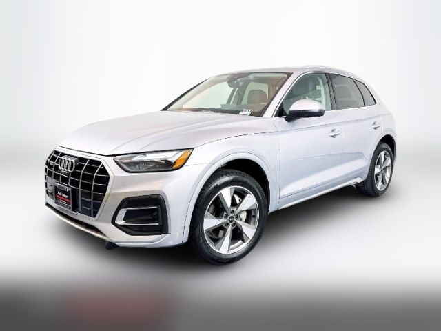 2022 Audi Q5 Premium Plus