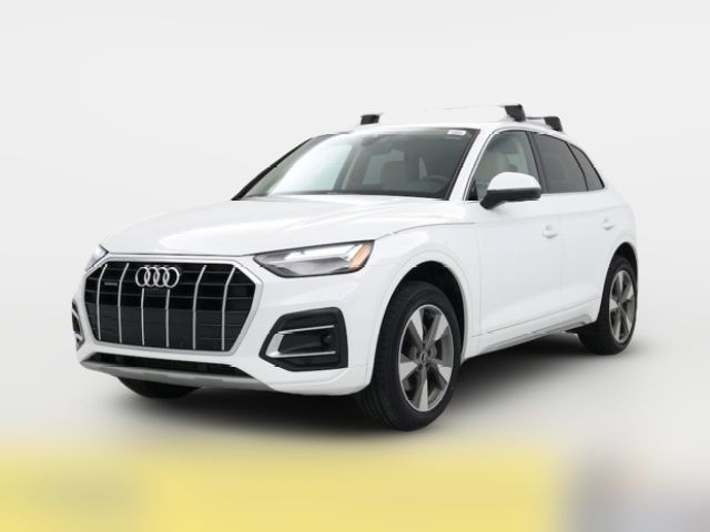 2022 Audi Q5 Premium Plus