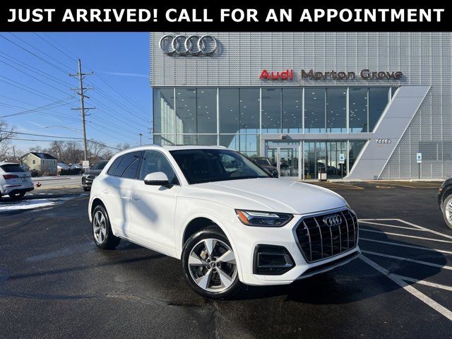 2022 Audi Q5 Premium Plus