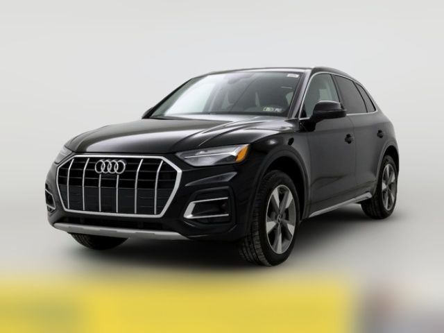 2022 Audi Q5 Premium Plus