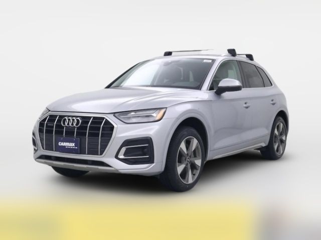 2022 Audi Q5 Premium Plus