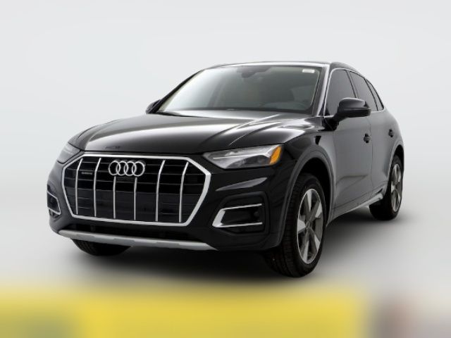 2022 Audi Q5 Premium Plus