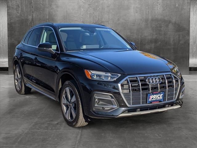 2022 Audi Q5 Premium Plus