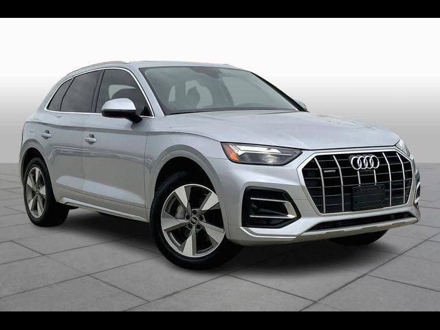 2022 Audi Q5 Premium Plus