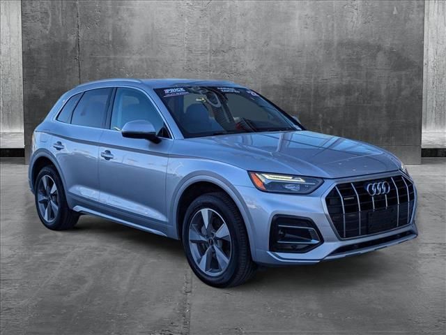 2022 Audi Q5 Premium Plus