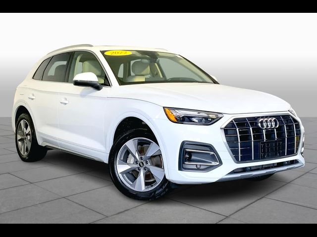 2022 Audi Q5 Premium Plus