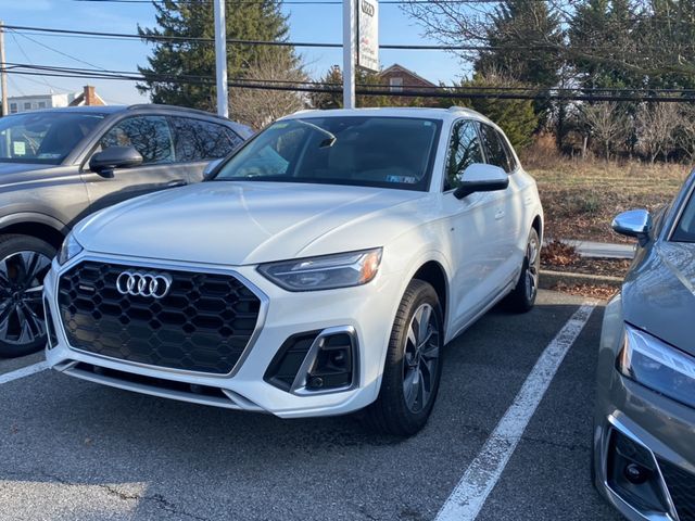 2022 Audi Q5 S Line Premium