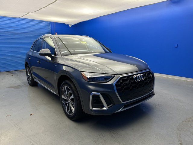 2022 Audi Q5 S Line Premium