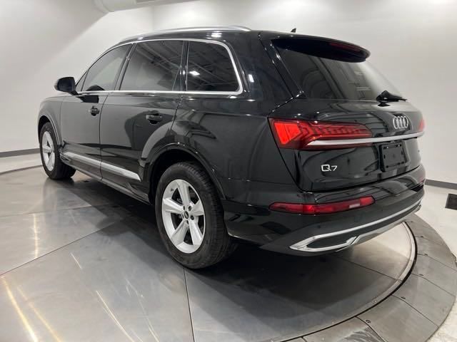 2022 Audi Q7 Premium