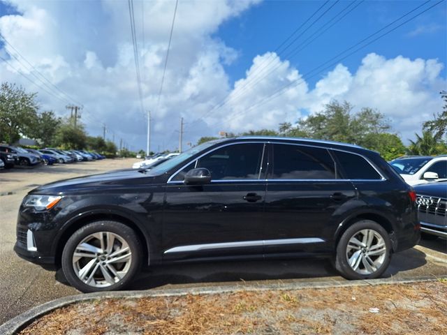 2022 Audi Q7 Premium