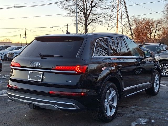 2022 Audi Q7 Premium