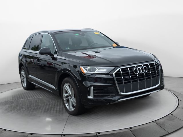 2022 Audi Q7 Premium