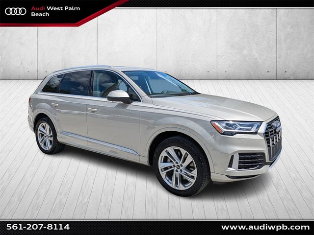 2022 Audi Q7 Premium