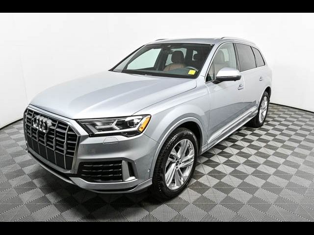 2022 Audi Q7 Premium