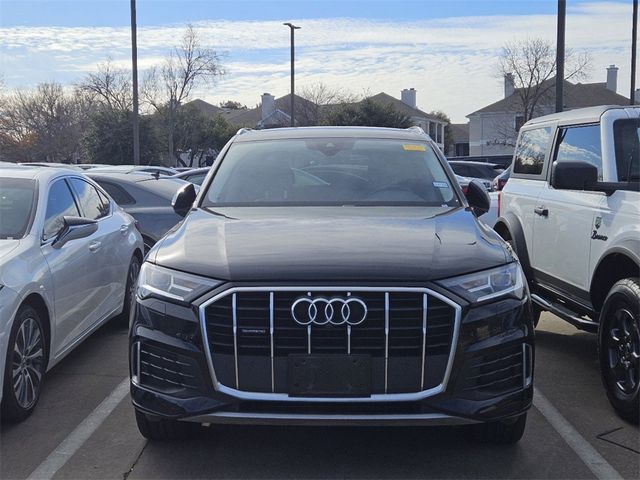 2022 Audi Q7 Premium