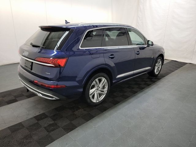 2022 Audi Q7 Premium